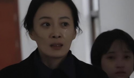 女人逼逼视频,情感宣泄还是隐私泄露？